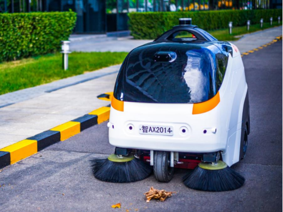 道路清掃垃圾車的無風扇天津工控機